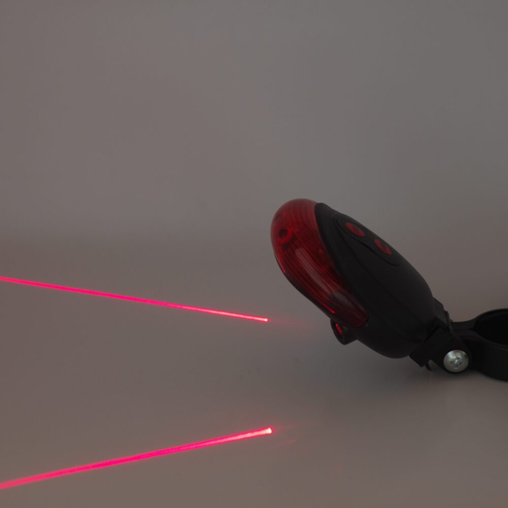 Feu rouge arrière à LED + laser pour vélo