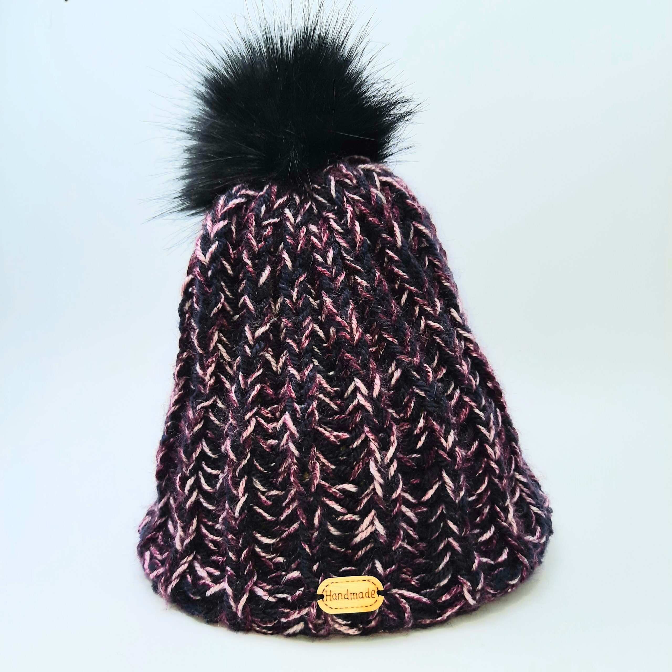 Bonnet en laine ( Artisanat Suisse )