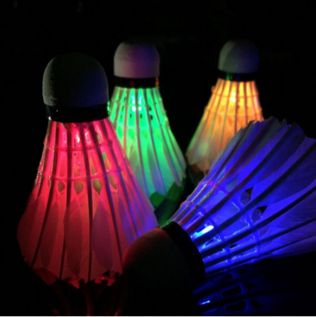 Volants Badminton LED - 12 Pièces Colorées, Lumière Intégrée, Pour Jouer Jour Et Nuit